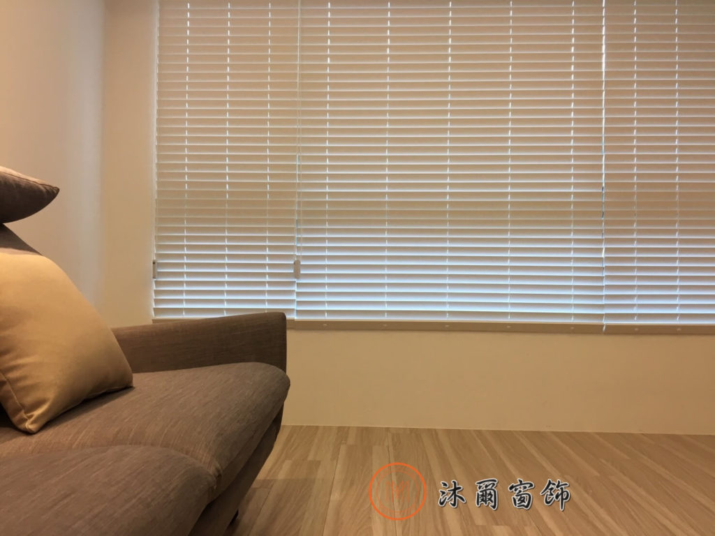 白色 木百葉簾
