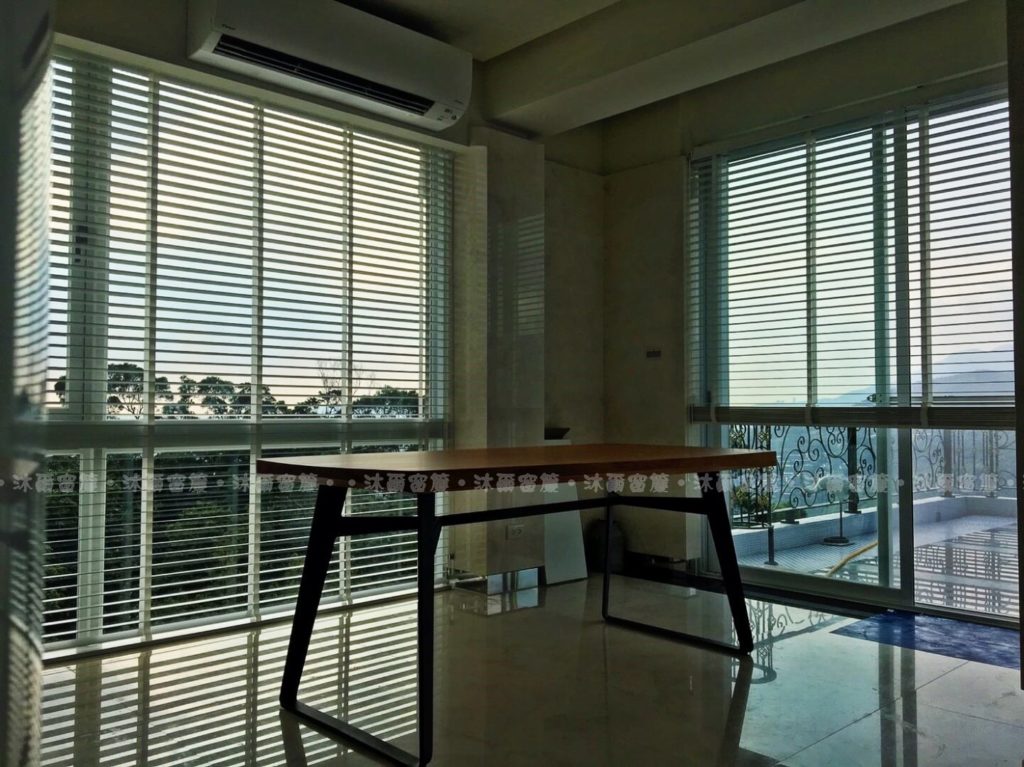 優質木百葉簾/打造跳動光影簡樸居家/窗簾精選案例