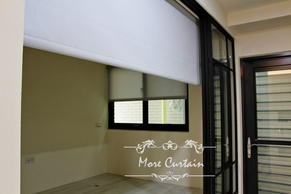 全遮光捲簾 新竹 頭份 竹南 苗栗 台中窗簾推薦 | More窗簾設計|苗栗HunterDouglas窗飾|台中窗簾|頭份窗簾|新竹窗簾 遮光捲簾 捲簾隔間