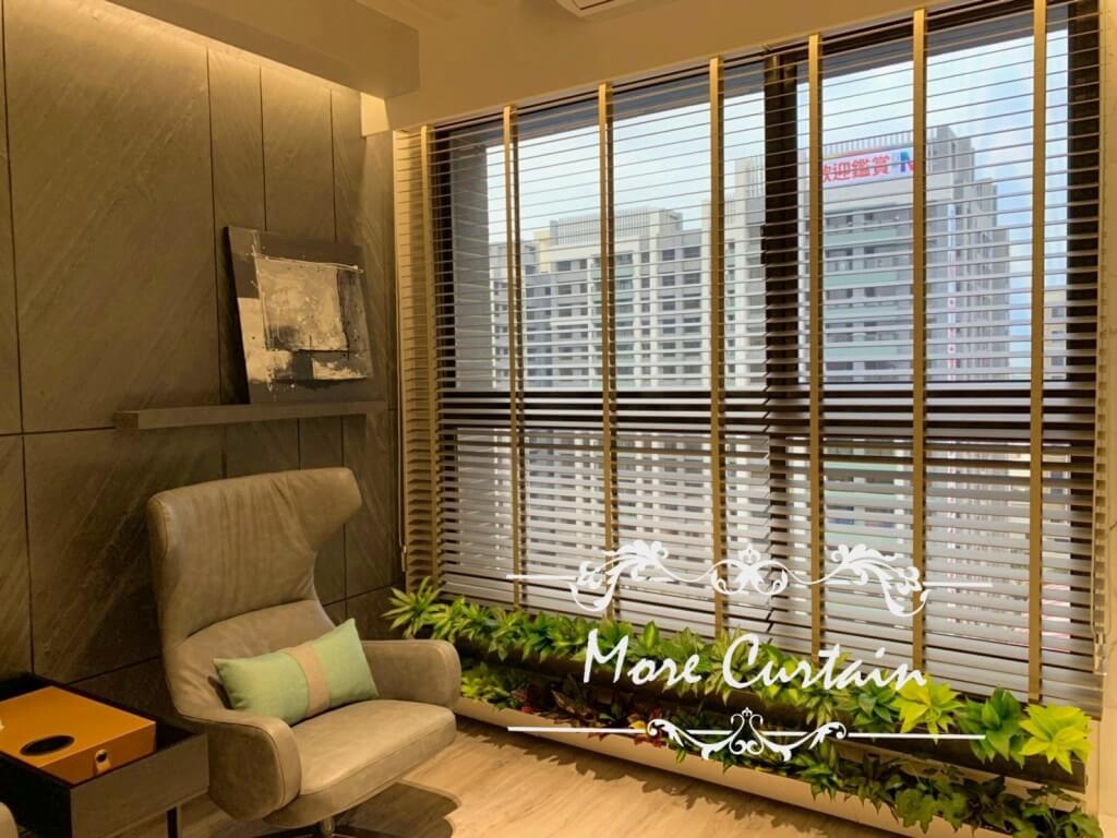 頭份窗簾 竹南窗簾 新竹窗簾 苗栗窗簾 專營進口布簾 三明治布簾 調光簾 捲簾 木百葉 HunterDouglas 風琴簾 | More窗簾設計|苗栗HunterDouglas窗飾|台中窗簾|頭份窗簾|新竹窗簾 木百葉 客廳