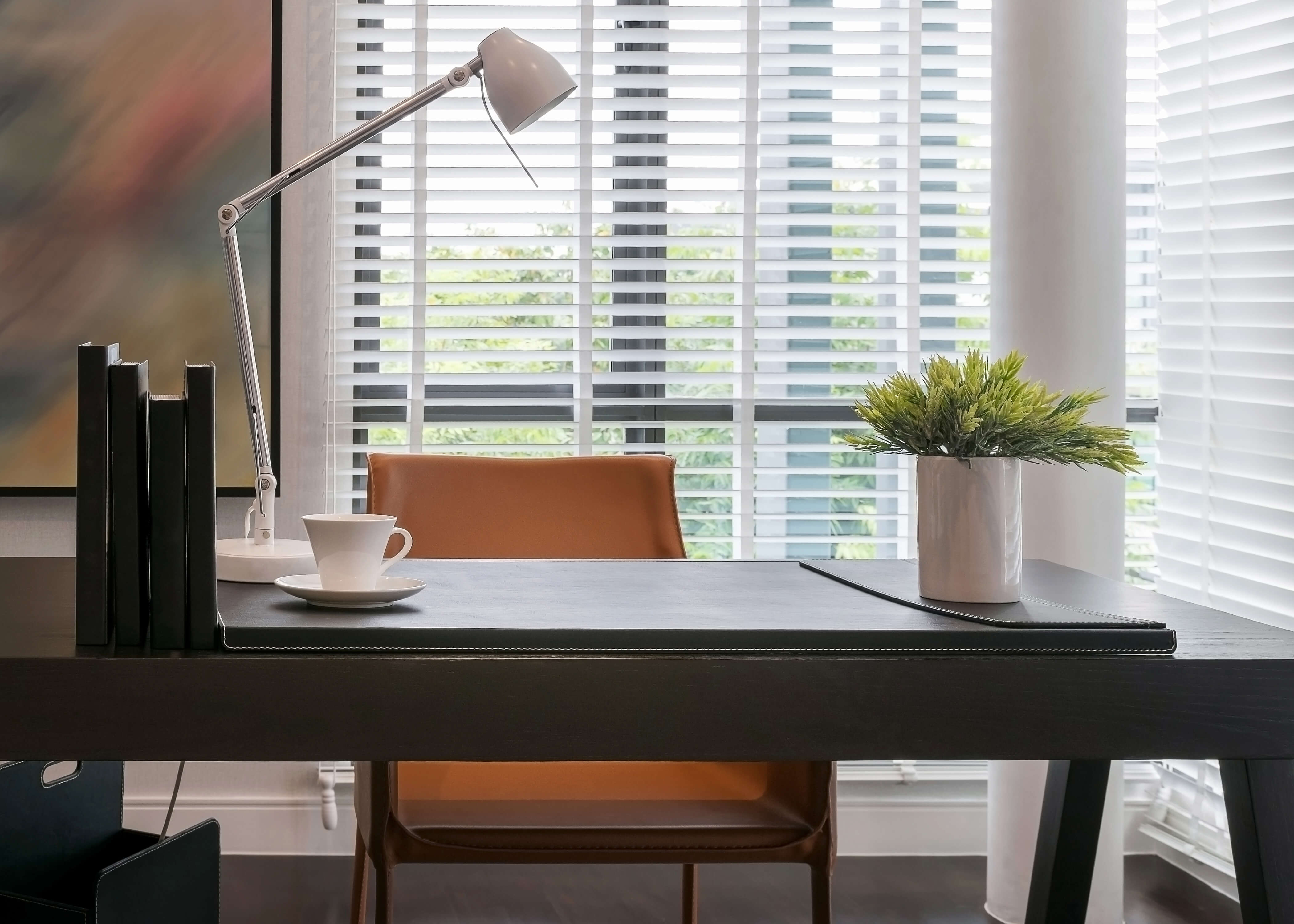 書房白色木百葉