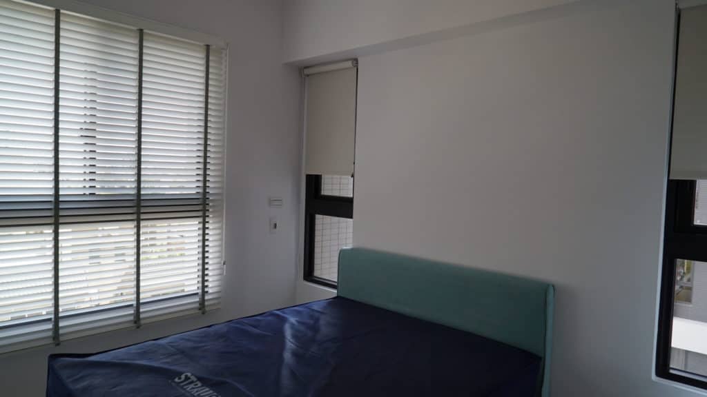 木百葉 + 全遮光捲簾