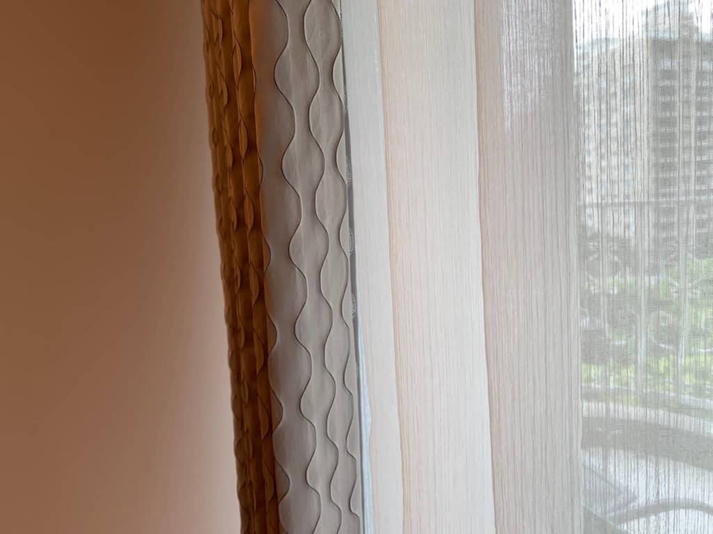 臥室 落地窗設計 蛇簾設計 台中市 太平區 窗簾推薦 精選案例