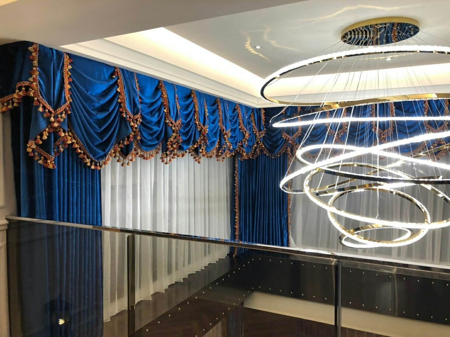 絨布 窗簾布 蛇簾布 | More窗簾設計|苗栗HunterDouglas窗飾|台中窗簾|頭份窗簾|新竹窗簾 絨布 窗簾布 蛇簾布