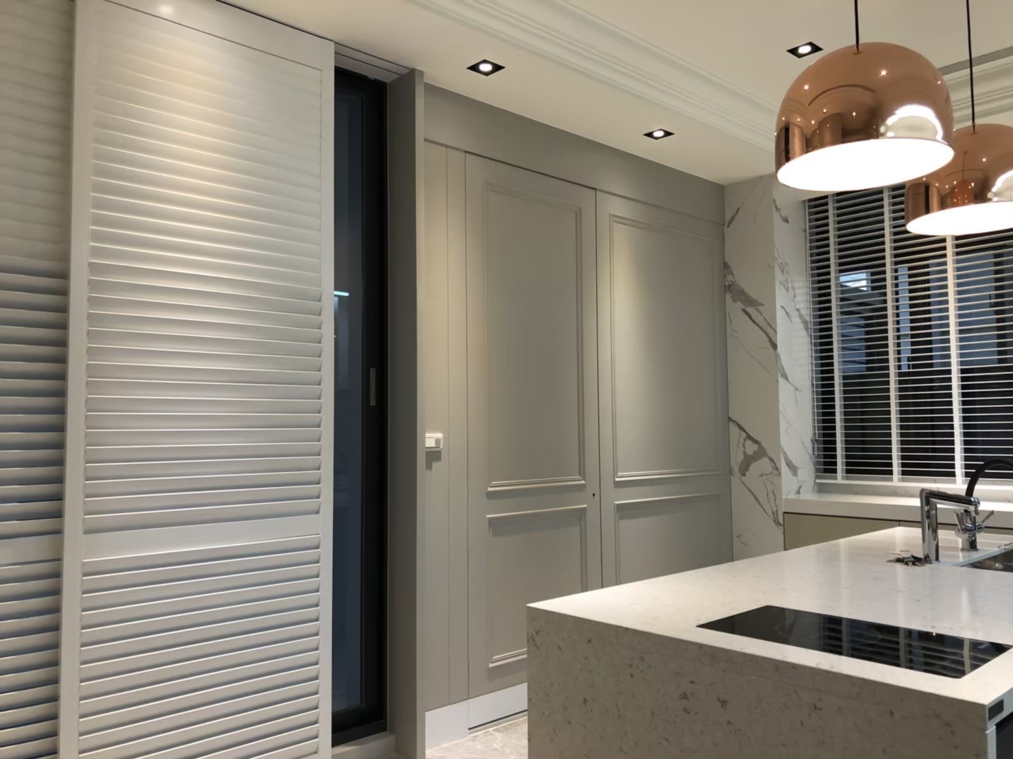 推拉式百葉窗-軌道式百葉窗 | More窗簾設計|苗栗HunterDouglas窗飾|台中窗簾|頭份窗簾|新竹窗簾 推拉式百葉窗-軌道式百葉窗