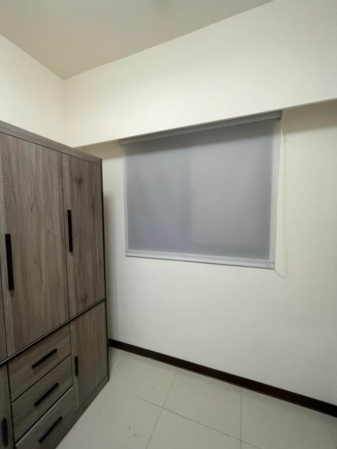 LINE_ALBUM_上興-6、7樓黃小姐_220901_8 | More窗簾設計|苗栗HunterDouglas窗飾|台中窗簾|頭份窗簾|新竹窗簾 半遮光捲簾
不透影捲簾
設計感捲簾
捲簾設計規劃