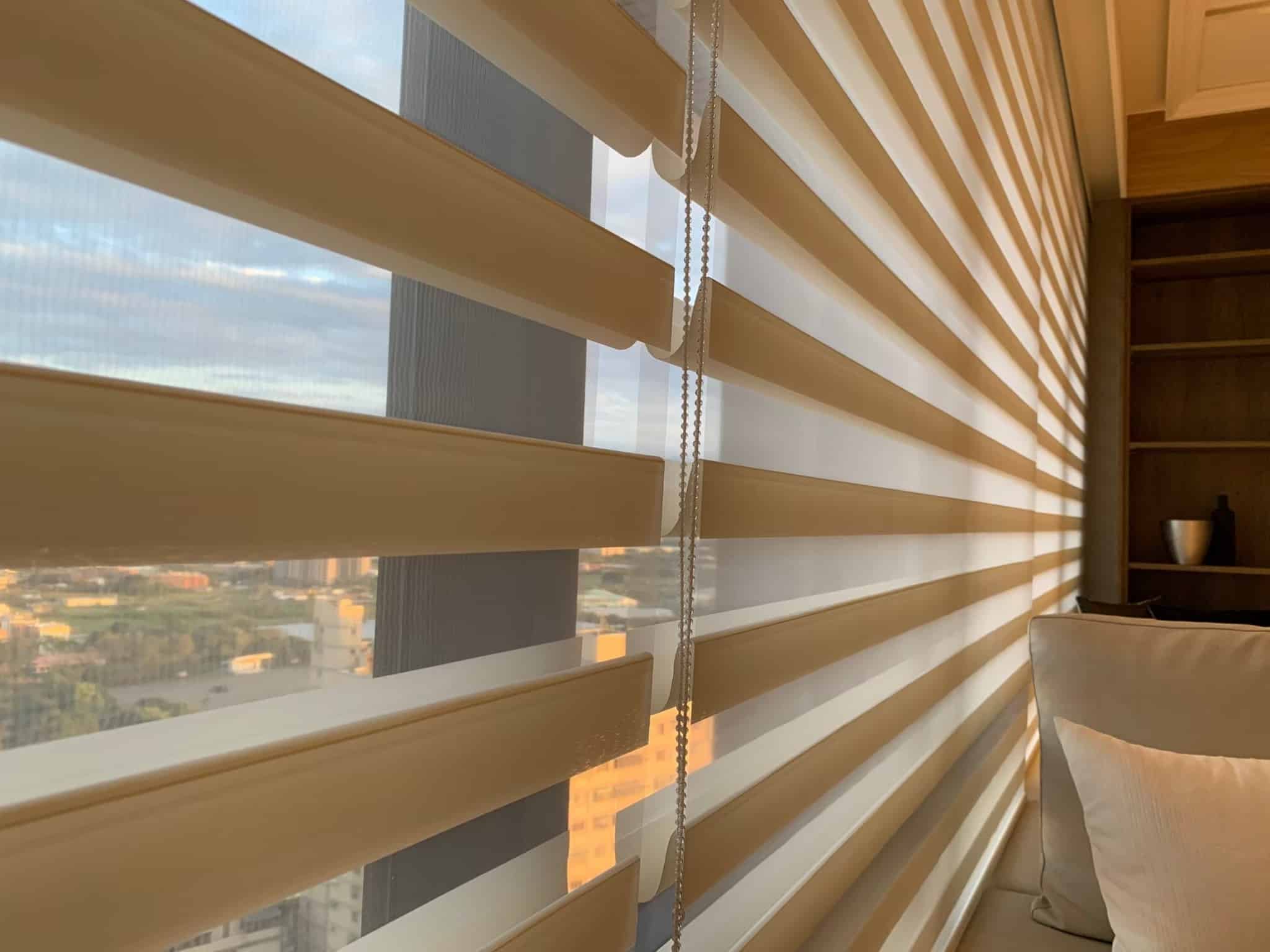 橫式柔紗簾-為家中套上柔光濾鏡，柔化光線同時兼顧隱私