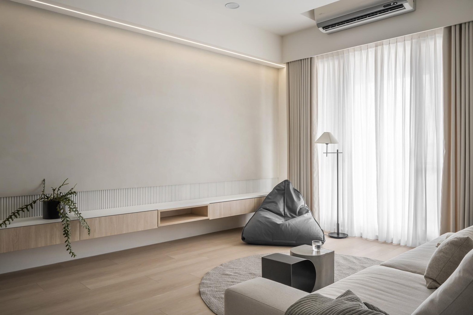 curtain 827 | More窗簾設計|苗栗HunterDouglas窗飾|台中窗簾|頭份窗簾|新竹窗簾 棉布、亞麻這些天然材質的窗簾布