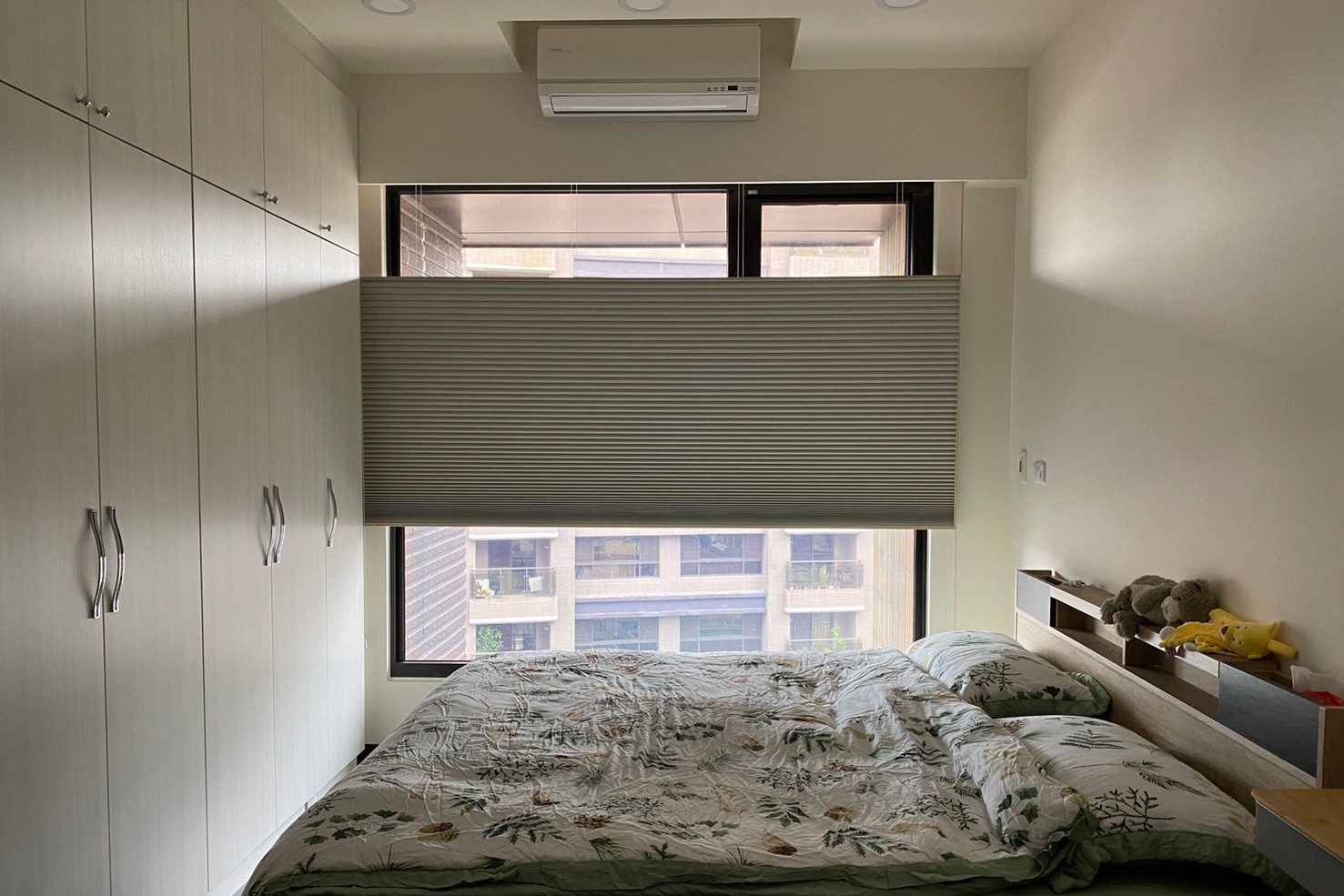 Hunter Douglas Honeycomb Shades
風琴簾
透光風琴簾
隔熱窗簾
防塵窗簾
遮光風琴簾