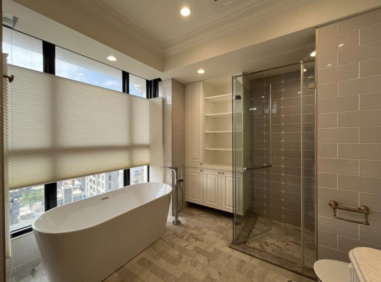 客廳風琴簾有哪些獨特優勢？苗栗窗簾專家為你解析3大必備特色！